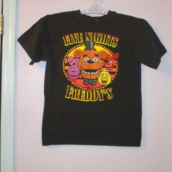 Five Nights At Freddy’s GANG Unisex Size XL T-SHIRT Kids YOUTH Game FNAF Graphic - Picture 1 of 4